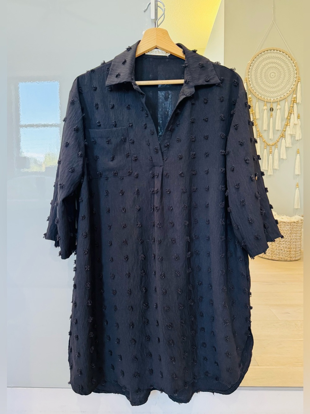 Genhoo Dress Black Clip Dot Shift Size L Henley Collar Tab Sleeve Flawless NWOT